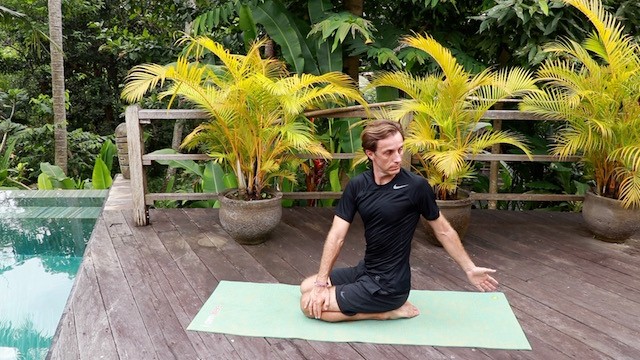 Simple Stretching Exercises for Flexible Body Movement