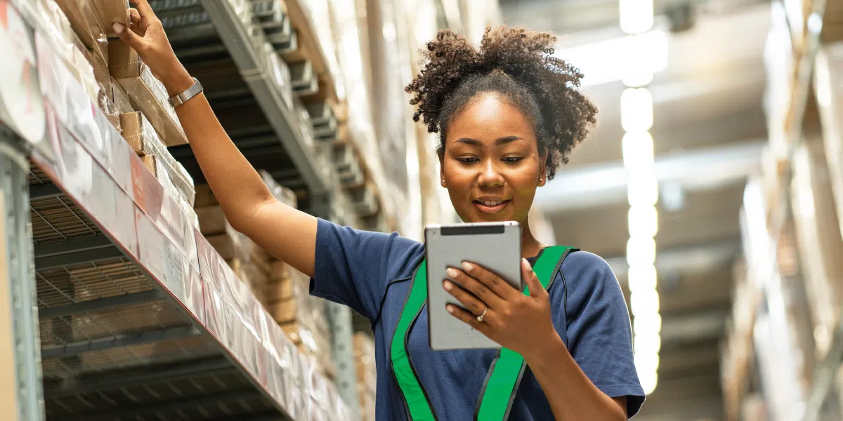 Useful Invoice Management Habits for Faster Payments