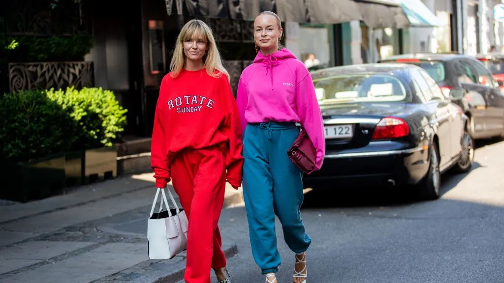 Fresh Monochrome Styling Tips for Sleek Looks